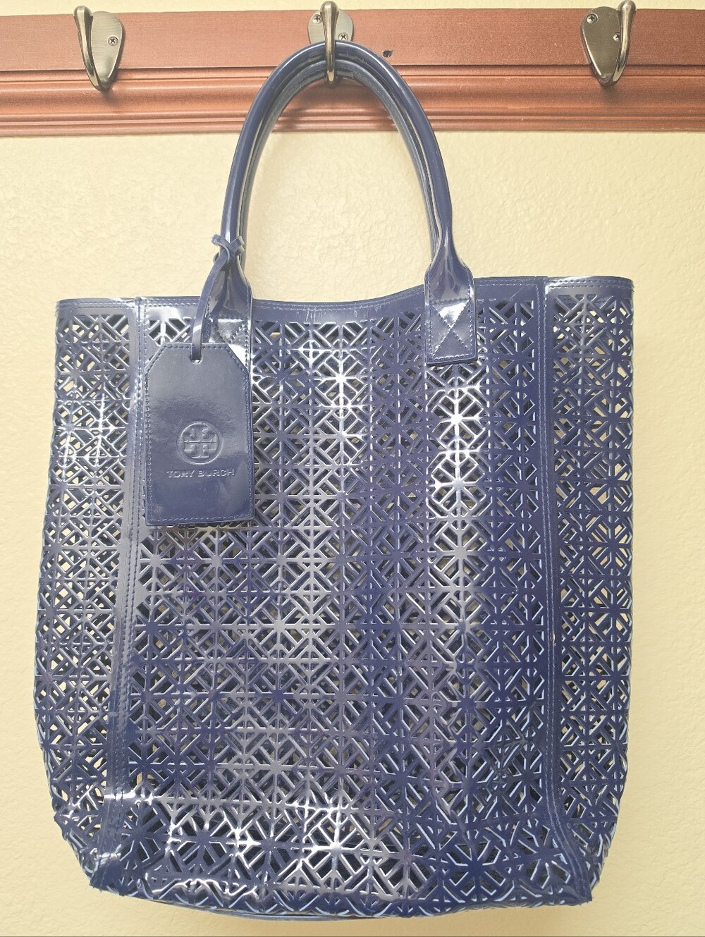$189 Tory Burch Navy Blue Leather Cut Out Geometric Tote Bag